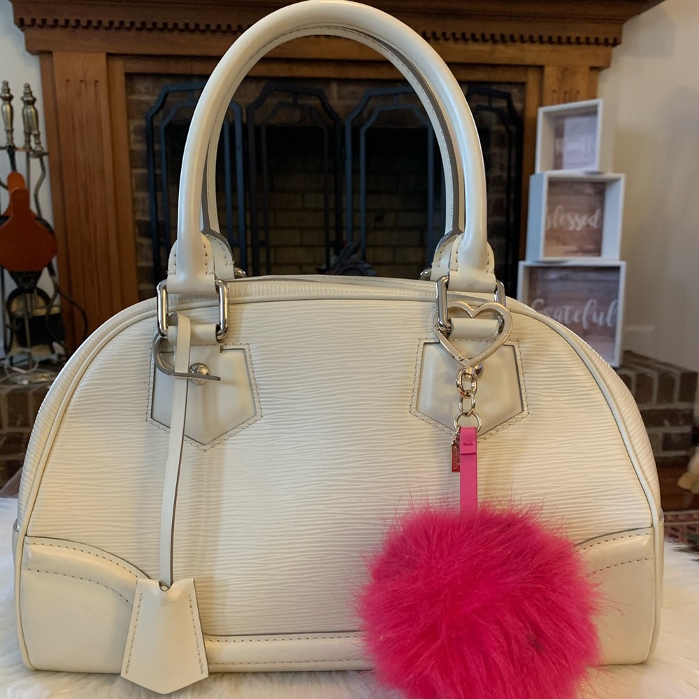 Authentic Louis Vuitton Montaigne Pm Epi